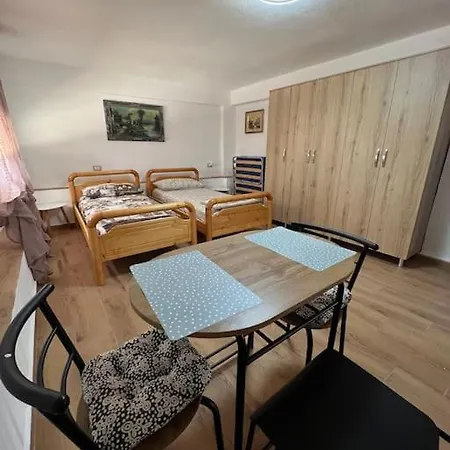 Vlora Rest House
